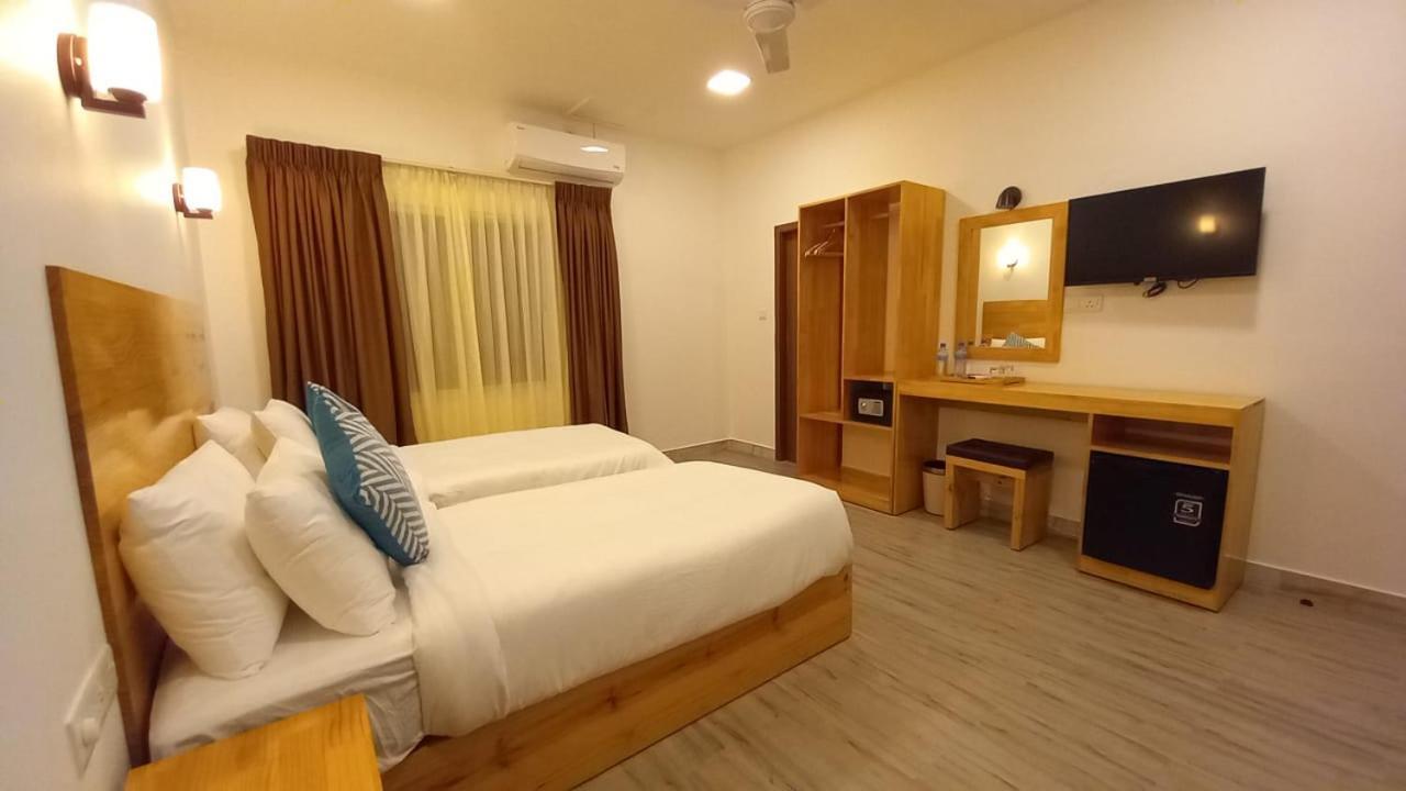 Sky View By Relax Tours Hotell Dhangethi Exteriör bild