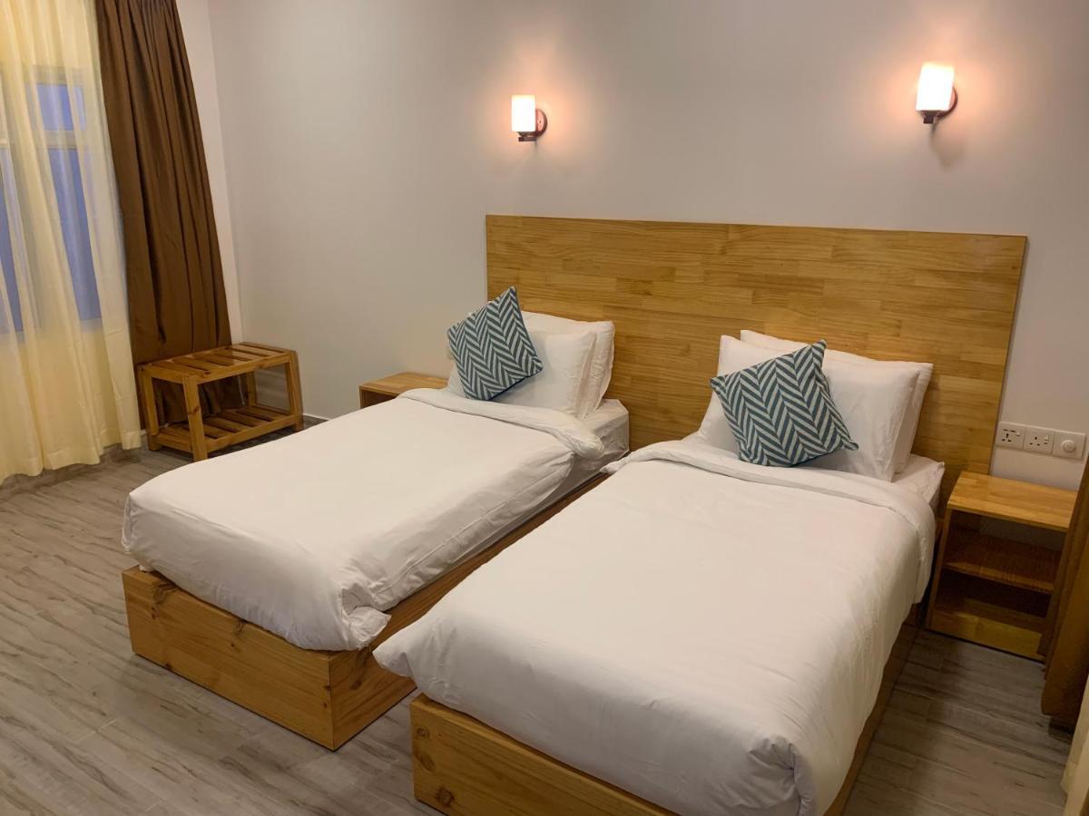 Sky View By Relax Tours Hotell Dhangethi Exteriör bild